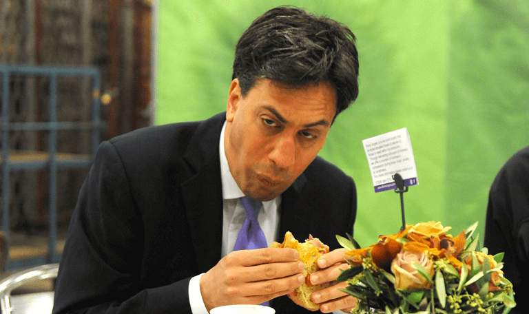 Ed Miliband eating a bacon sandwich bacon, Ed Miliband, sandwich, labour, election, sun, David Miliband, David Cameron, Conservative party, viral, trending, social media